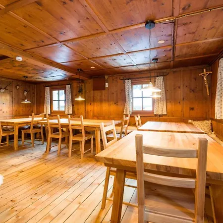 Stern Im Bergparadies Lechtal * Boden