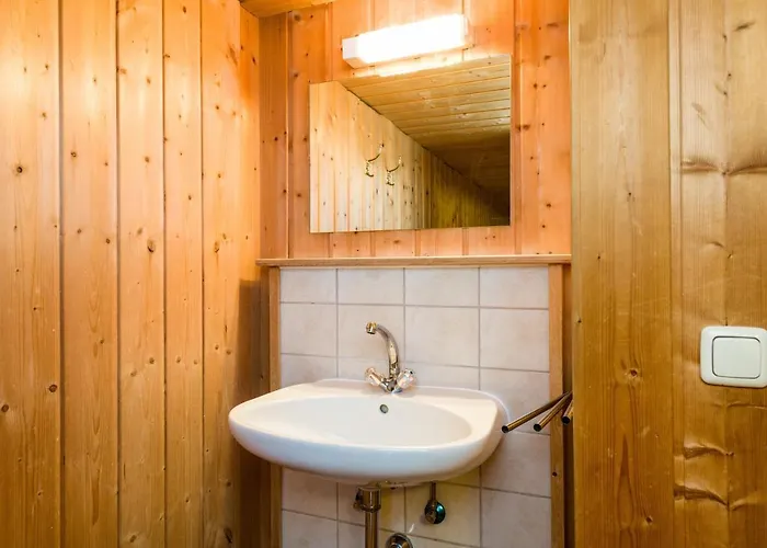 Stern Im Bergparadies Lechtal Chalé *