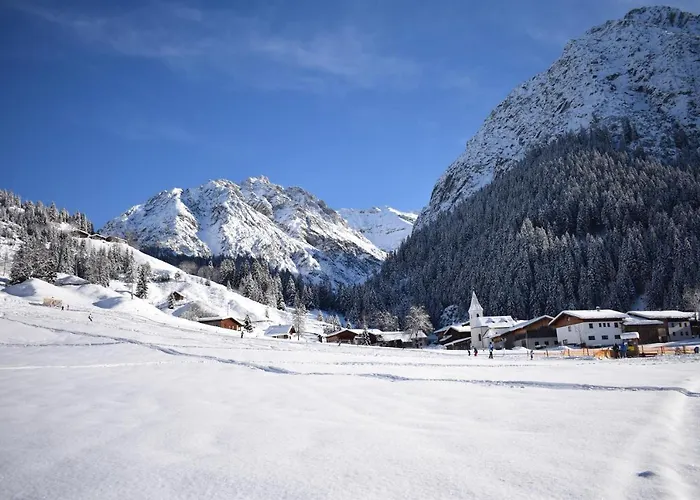 Stern Im Bergparadies Lechtal Chalé *
