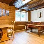 Stern Im Bergparadies Lechtal Domek alpejski Boden