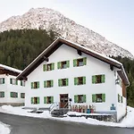 Domek alpejski Stern Im Bergparadies Lechtal
